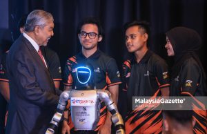 Zahid Sampaikan Amanat Kepada Kontinjen TVET@KKDW