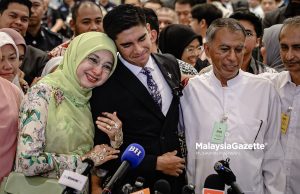 Hakim `panggil’ Syed Saddiq hampiri panel bersidang