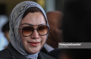 KEMASKINI: Zizie Izette bebas 3 tuduhan bersubahat dengan Allahyarham Bung Moktar