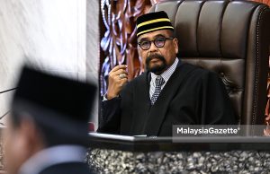 Pantun ‘Menteri tak letak jawatan’ cetus teguran Speaker Timbalan Yang Dipertua Dewan Rakyat, Datuk Ramli Mohd Nor pada Mesyuarat Kedua Penggal Keempat Parlimen ke-15 di Dewan Rakyat, Parlimen. Foto JABATAN PENERANGAN MALAYSIA, 26 OGOS 2025.
