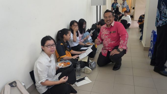 Pic 2.jpg