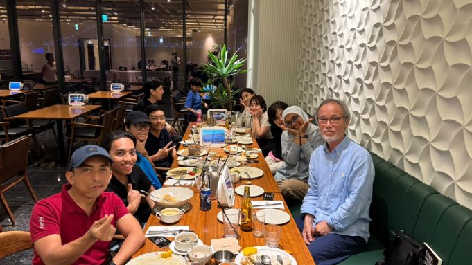 The author (left) and his family with that of Prof Jongman Cho, formerly of Inje University, which he has known since 2004. Photo by the author