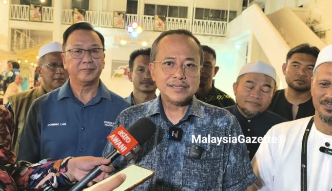 Ahmad Samsuri Mokhtar