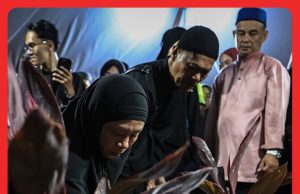 Jenazah Ahmad Shah Selamat Dikebumikan Di Bandar Tasik Puteri Malam Tadi #MGFlash