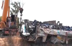 Algeria bus crash kills at least 25