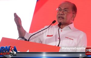 UEC Berpuluh Tahun MCA Menjerit, Bukan Dia Selesaikan! UTAR Saya Yang Masuk Bagi Bantuan – Anwar