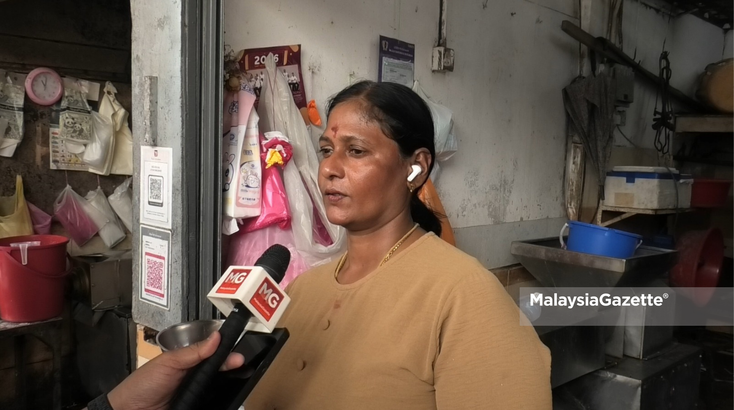Riwati A/P Dhanaraju, 53