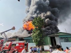 Sembilan lot kilang terbakar di Bercham, seorang lelaki melecur