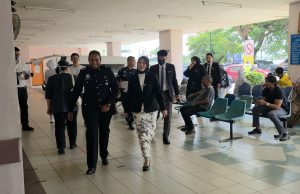 Bekas tentera laut didakwa amang seksual fizikal dua anak, pukul isteri