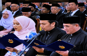 Kerajaan BN-PN Negeri Sembilan lengkap, 10 Exco angkat sumpah