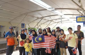 Anak angkat Steven Sim sertai agihan Jalur Gemilang dalam KTM