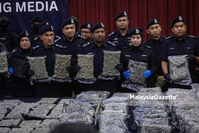 SIDANG MEDIA