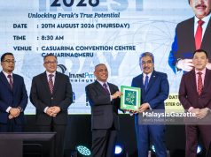 Pelabur REE perlu bawa teknologi, kongsi kepakaran – Johari