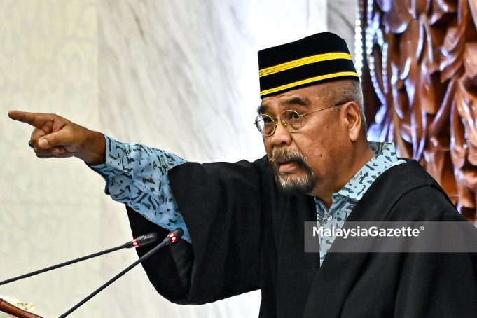 SESI PERBAHASAN RMK 13