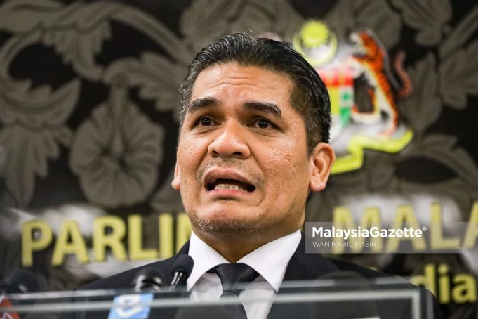 MGF23102023_PERSIDANGAN-PARLIMEN-8_2-681x454