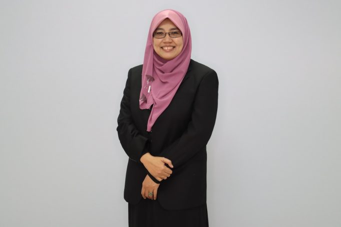 UKM 2