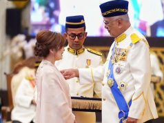 Anak seni Melaka, Ayda Jebat terima Bintang Cemerlang Melaka