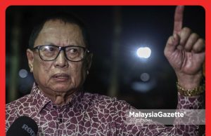 Papan Tanda Sekretariat Kerajaan Perpaduan Di WTC Telah Diturunkan – Puad #MGFlash