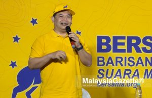 DAP, UMNO, Pas terperangkap naratif politik kaum – Rafizi