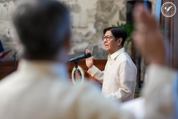 Ferdinand Marcos - FB
