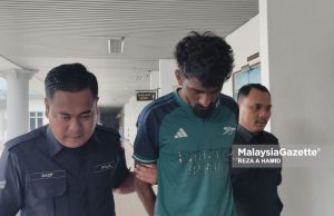 Belasah kekasih sampai patah tangan di tanah kubur