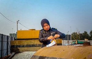 KPDN serbu tapak pembinaan tahan dua lelaki, rampas RM33,075 diesel