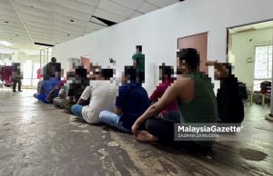 Empat rumah kedai, pejabat diubah suai jadi bilik sewa haram diserbu