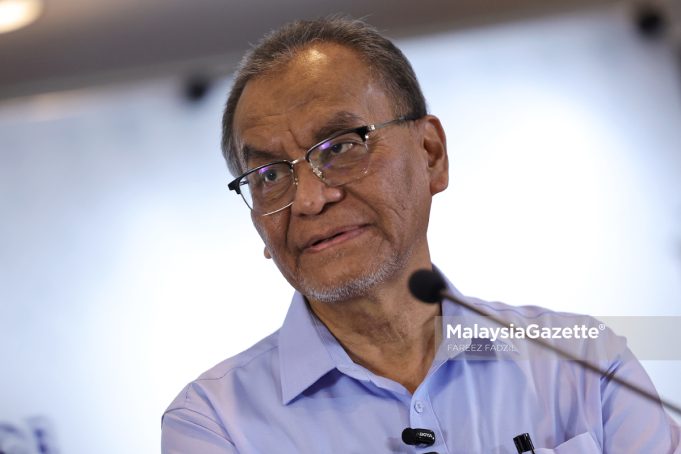 SIDANG MEDIA DATUK SERI DZULKEFLY AHMAD
