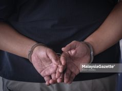 Penghantar barang ditahan miliki cecair vape MDMA, syabu dan pistol palsu