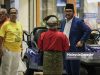Kira-kira 200 penyokong tunggu kepulangan Tuanku Muhriz di KLIA