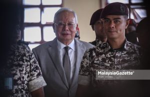Akaun bank dibeku, Najib tiada wang bayar denda RM50 juta – Shafee