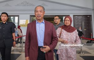 KEMAS KINI: Muhyiddin bebas satu tuduhan guna kedudukan dan tiga tuduhan AMLA