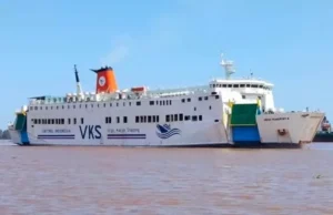 Contact lost with Indonesia ferry carrying 243 in bad weather: Rescue agency