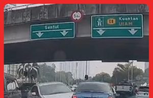 Pemandu Honda Civic Positif Dadah, Rempuh 3 Kenderaan di Kg. Bandar Dalam #MGFlash