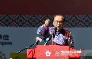 Jangan guna isu kaum untuk tarik sokongan politik – Anwar