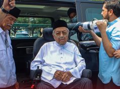 Tun M Dimasukkan Ke IJN Keletihan, Tidak Cukup Tidur #MGFlash