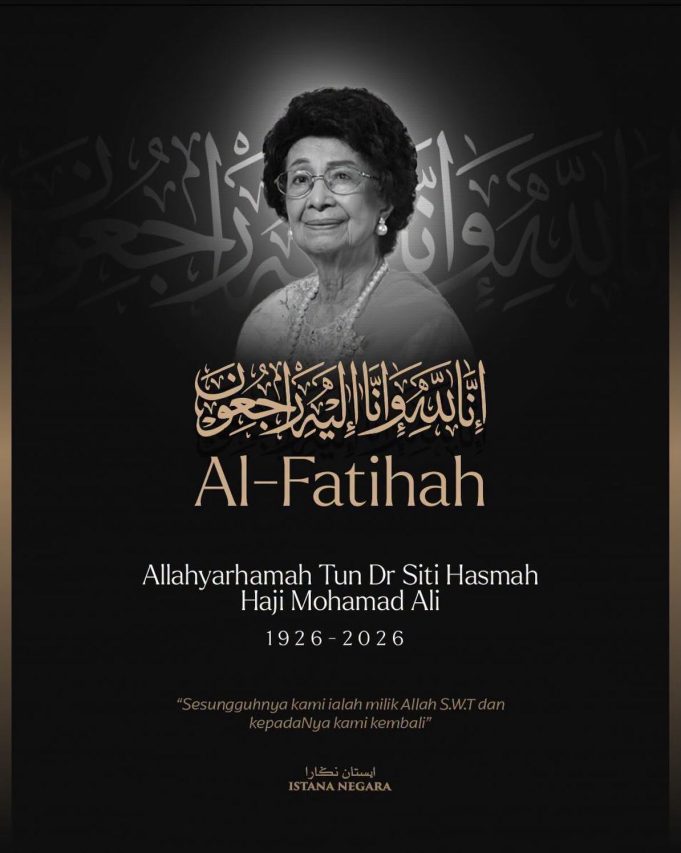 agong-siti hasmah
